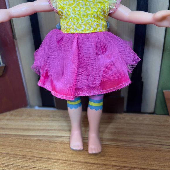 Classique Fancy Nancy Doll 10 Inches Tall - Picture 5 of 10